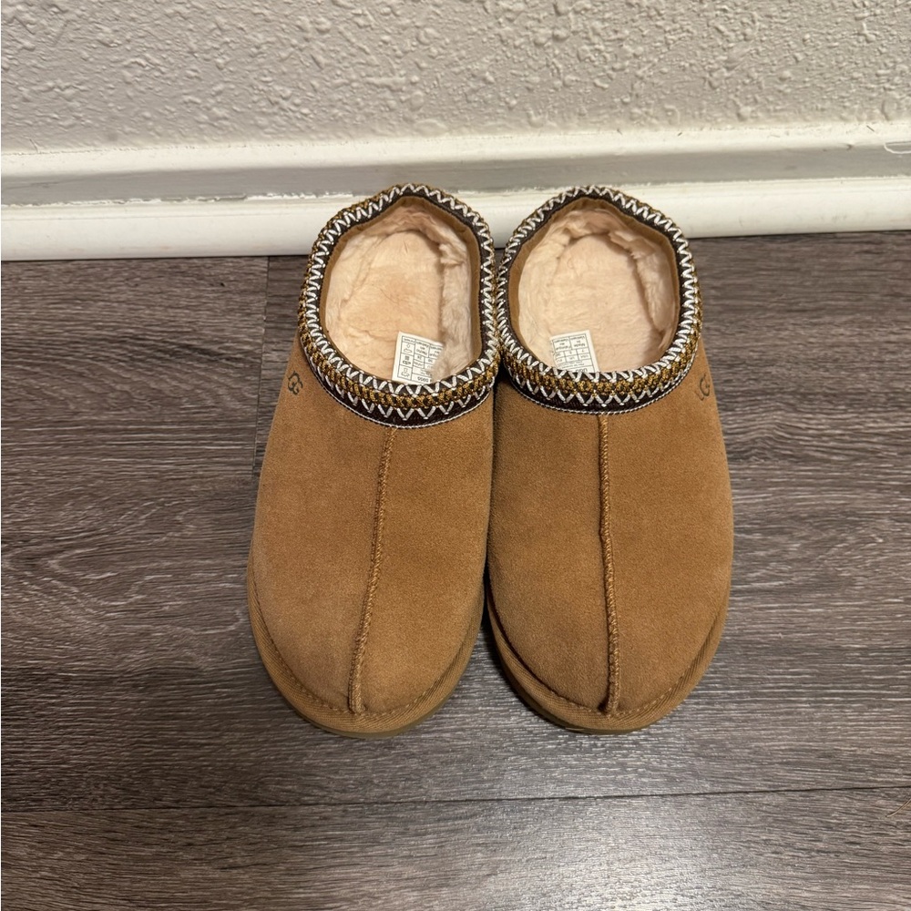 Women’s UGG Slides
